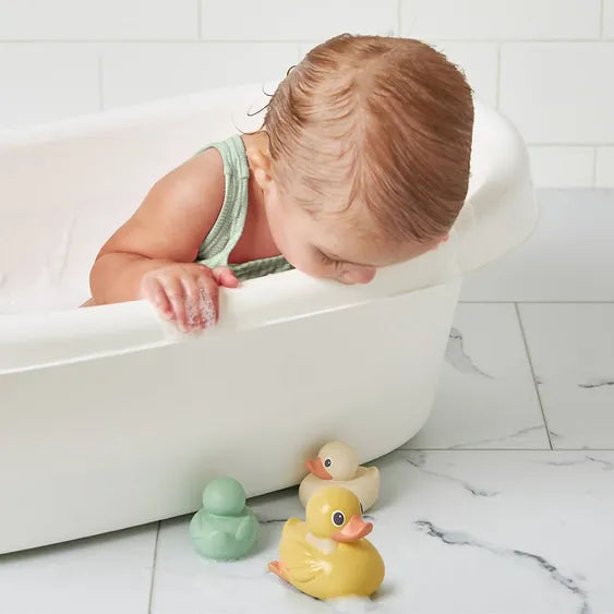 Duck Family - Bath +Water Table Toys
